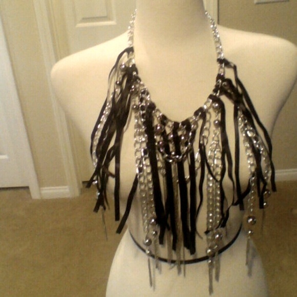 Material Girl Blouse With Accessories - Picture 4 of 4